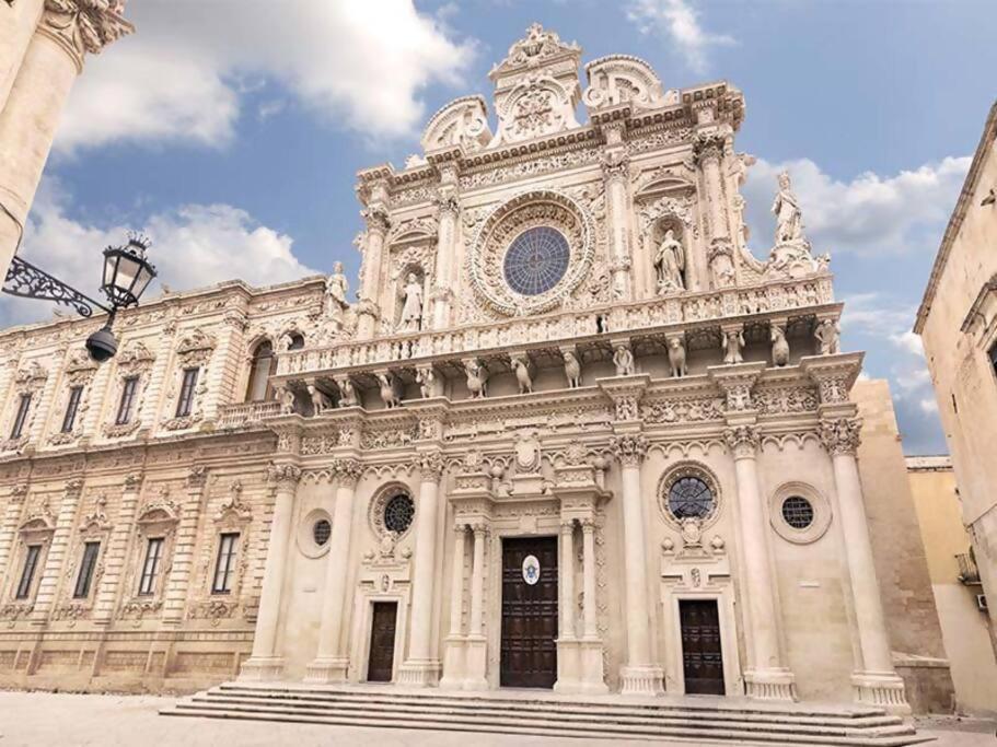 Suite Piazza Mazzini 90 Mq 5 Lecce Exterior foto